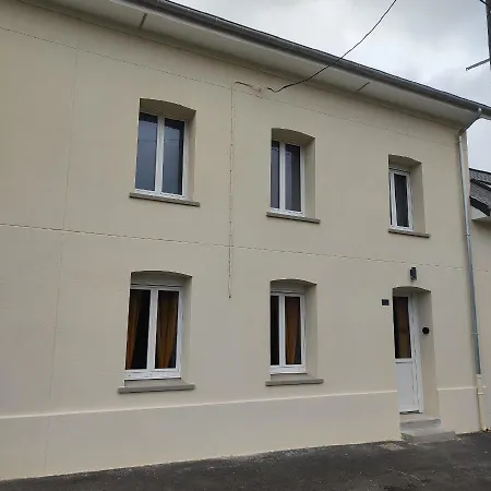 Agreable Maison De Renovee アパート Roville